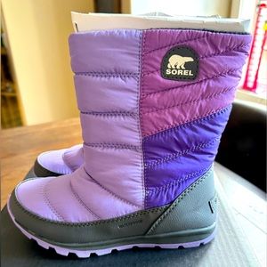NEW Sorel Girl’s snow boots!